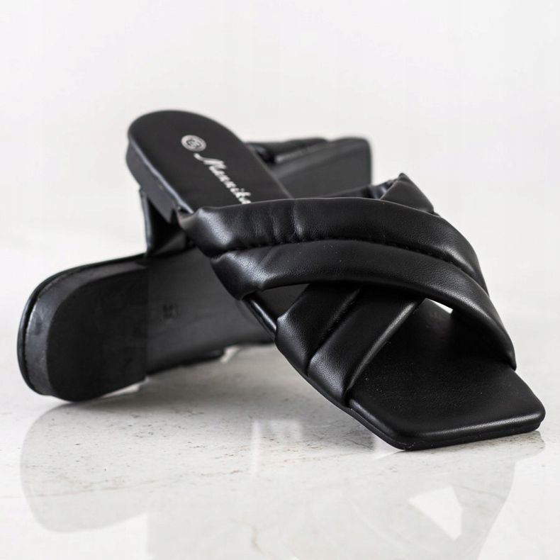 Mannika Pantoufles confortables en cuir écologique le noir 1