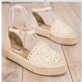 Sixth Sense Espadrilles Avec Empiècement En Dentelle beige 1 Sixth Sense Espadrilles Avec Empiècement En Dentelle beige 1