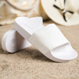 Anesia Paris Des tongs confortables blanche 1