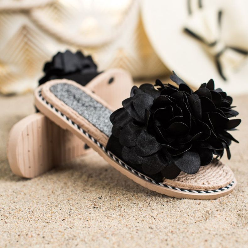 SHELOVET Chaussons Noirs Avec Fleur 1