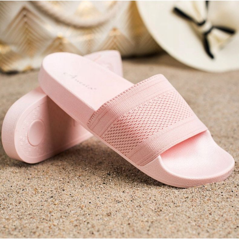 Anesia Paris Des tongs confortables rose 1