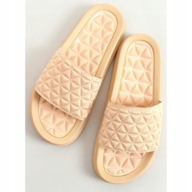 Chaussons femme beiges 10-251 Beige 1