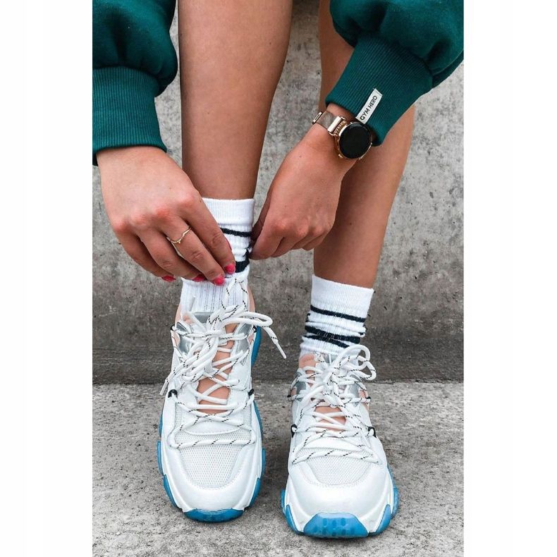 Chaussures de sport à grandes semelles GOE HH2N4034 Blanc-Rose 1