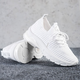 SHELOVET Baskets blanches sur la plate-forme 1 SHELOVET Baskets blanches sur la plate-forme 1