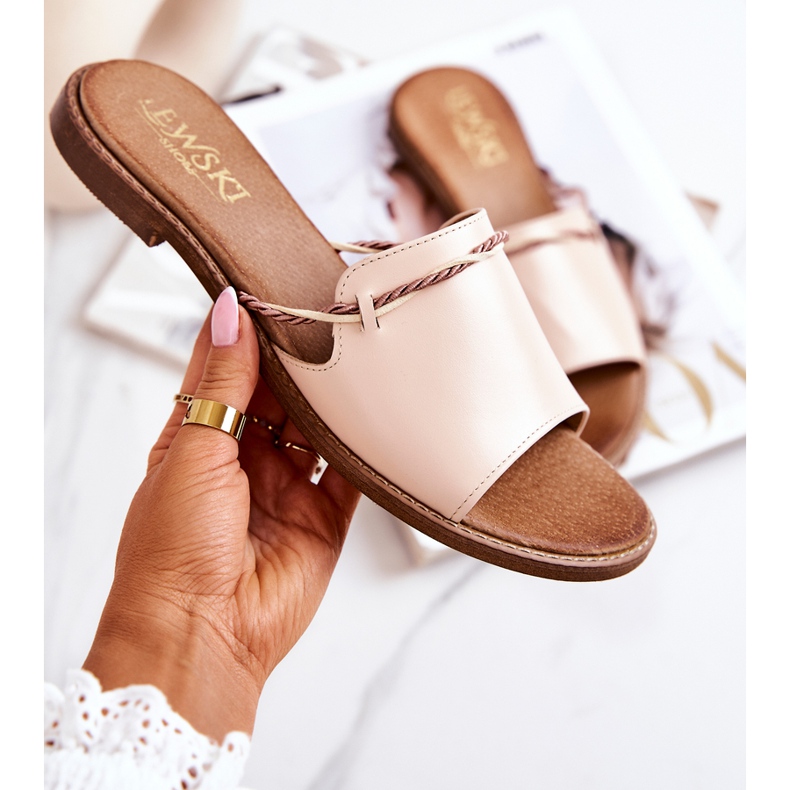 Tongs en cuir par Lewski Shoes, Beige 1