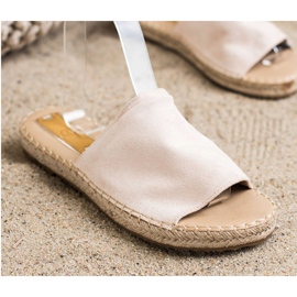 SHELOVET Pantoufles classiques en daim beige 2