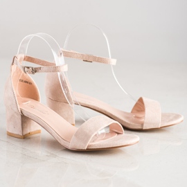 SHELOVET Sandales sur une barre basse beige 1