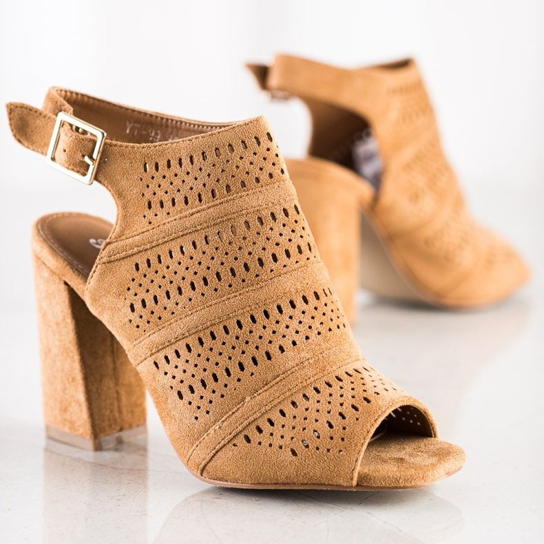 Renda Sandales Ajourées Sur Un Poteau brun 1