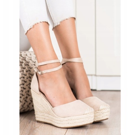 Queentina Espadrilles élégantes sur un coin haut beige 2