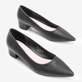 Escarpins noirs sur le montant bas Zafira le noir 1