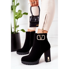 PS1 Bottes chaudes noires sur une barre merveilleuse le noir d'or 2