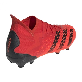 Chaussures de foot Adidas Predator Freak.1 Fg Jr FY6262 rouge oranges et rouges 2