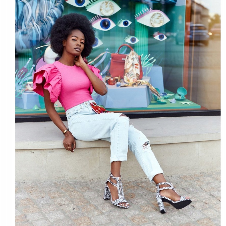 PS1 Sandales noires sur une barre avec un motif de serpent Folly gris 4