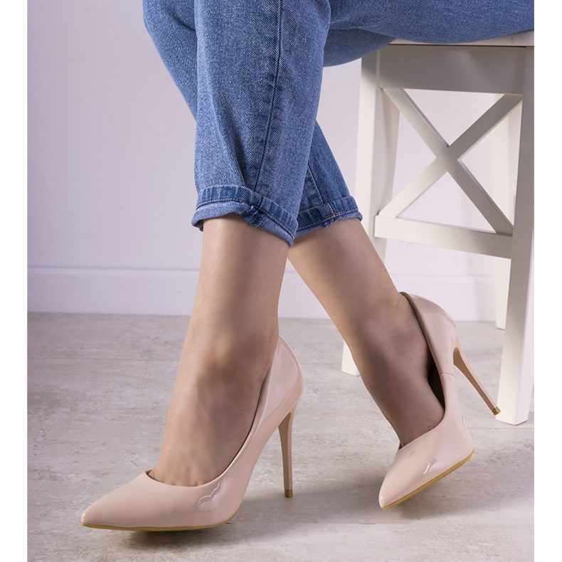 Escarpins Ibiza laqué beige 1