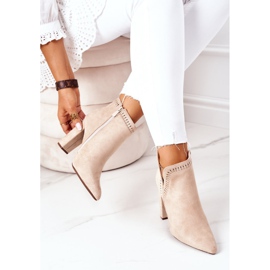 PS1 Bottes chaudes sur un bar beige Sally 3