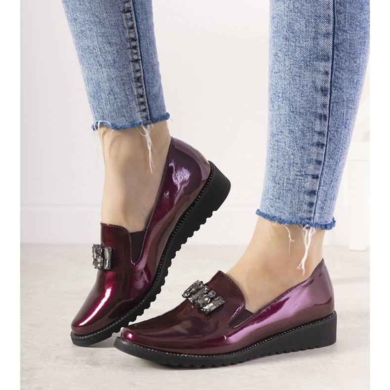 Slip-ons marron avec clous GF-FD9 rouge 2