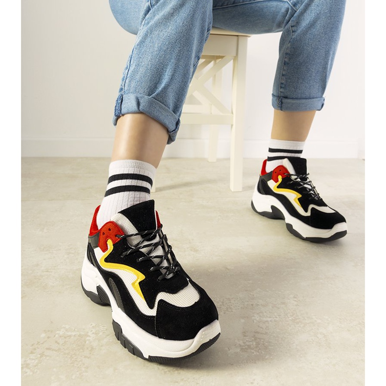 PA1 Baskets noires sur semelle montante Monica le noir 1