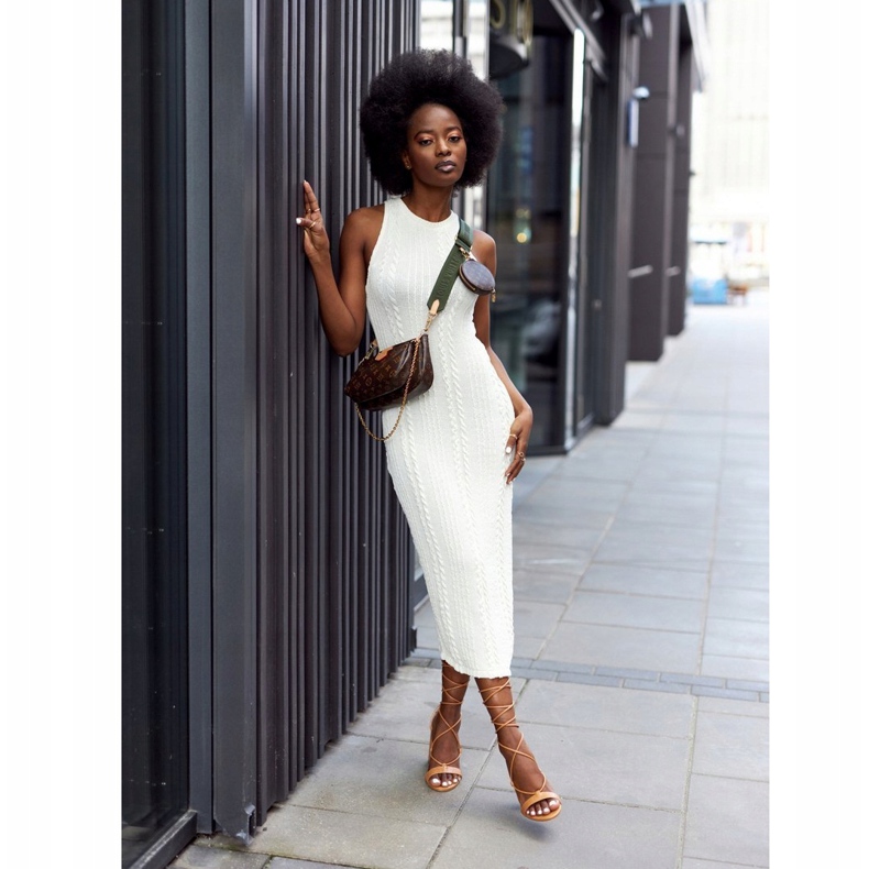 PS1 Sandales attachées sur un bar de passerelle de chameau brun 3