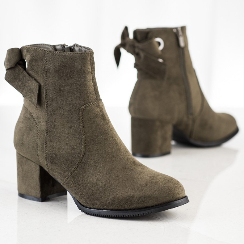 J. Star Boots kaki à liseré décoratif vert 1