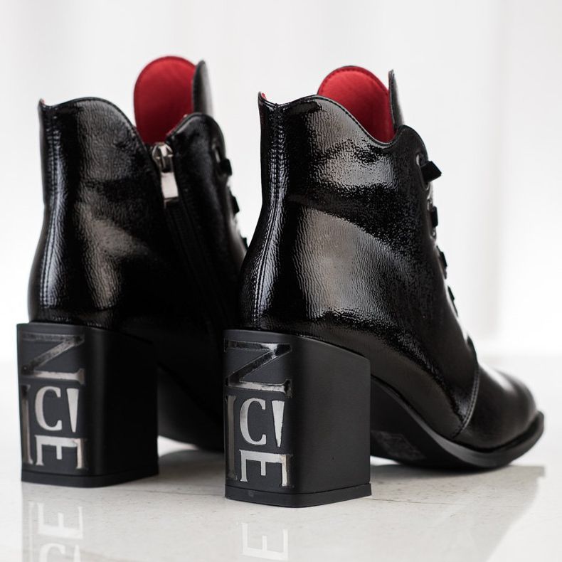 Filippo Bottines laquées sur le montant le noir 1