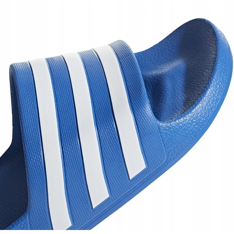 Chaussons Adidas Adilette Aqua F35541 blanche bleu 4 Chaussons Adidas Adilette Aqua F35541 blanche bleu 4
