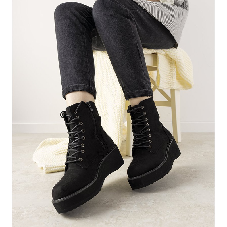 Boots noires sur semelle haute Dexter le noir 1