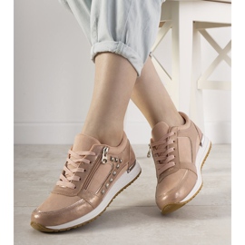 Baskets de sport roses ornées de clous Daphne 1