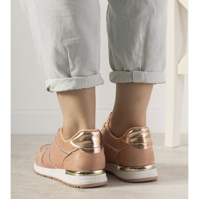 Baskets roses Ecoma à motif peau de serpent 1 Baskets roses Ecoma à motif peau de serpent 1