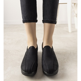 Chaussures noires sur une semelle Spike haute le noir 1 Chaussures noires sur une semelle Spike haute le noir 1