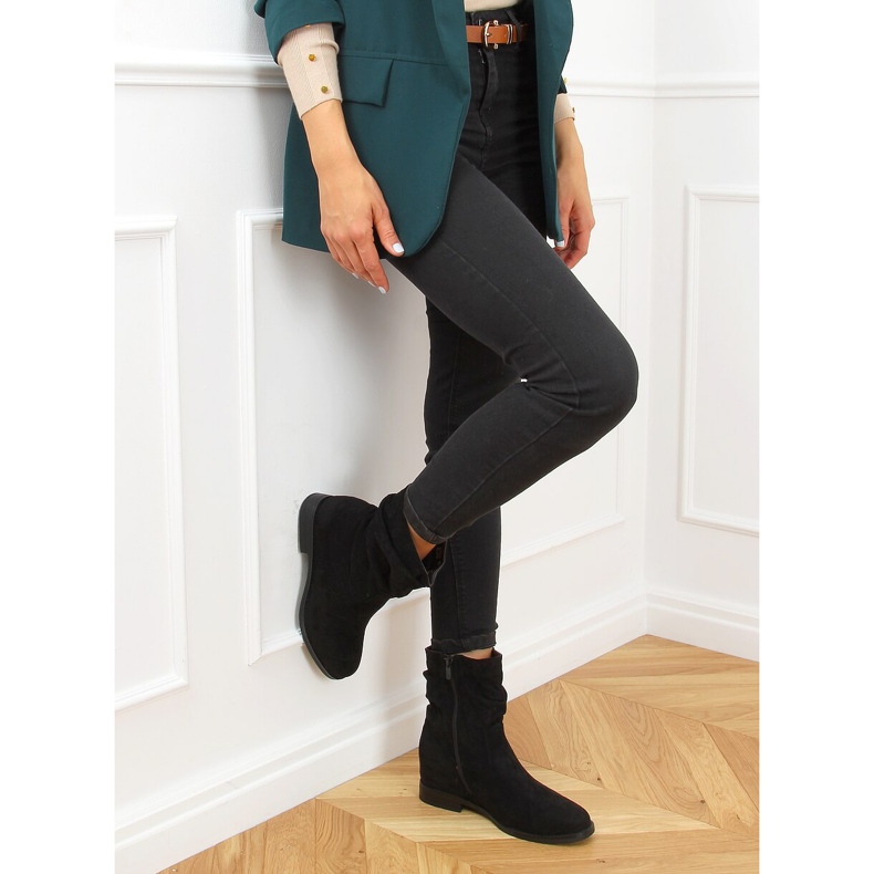 Bottes noires sur un talon compensé caché D7568 Noir 2