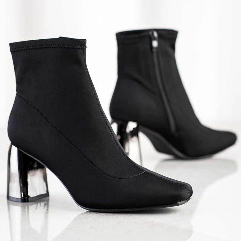M.Daszyński Bottines élégantes à talons hauts noir 1