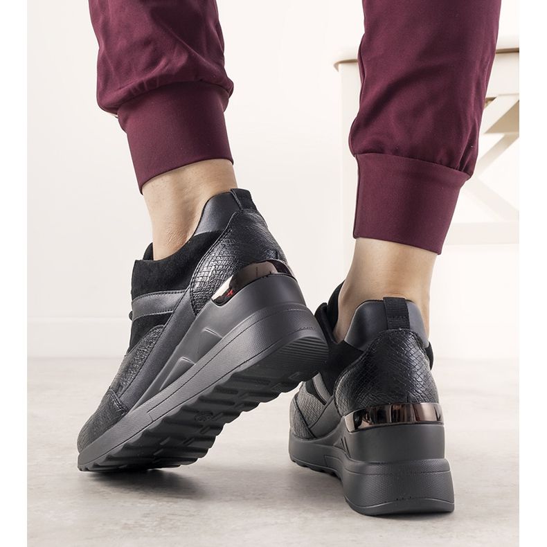 Baskets noires à motif peau de serpent Halsey le noir 1