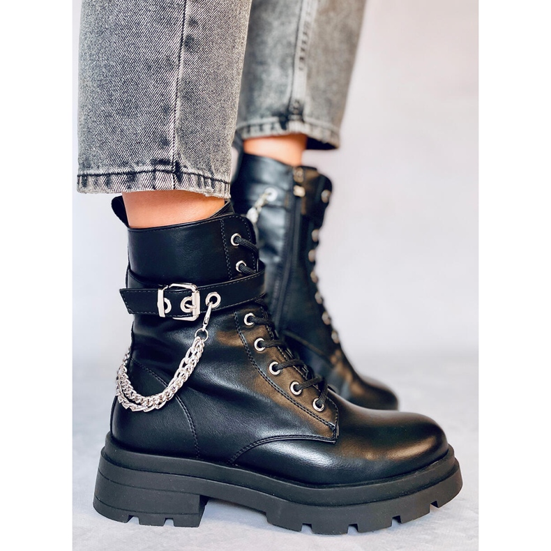 Travailleurs noirs avec chaînes RQ381 Noir 1