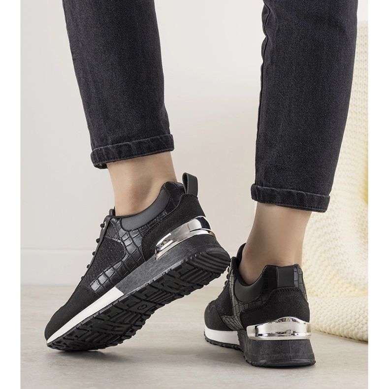 Baskets noires à motif peau de crocodile Zariza 1