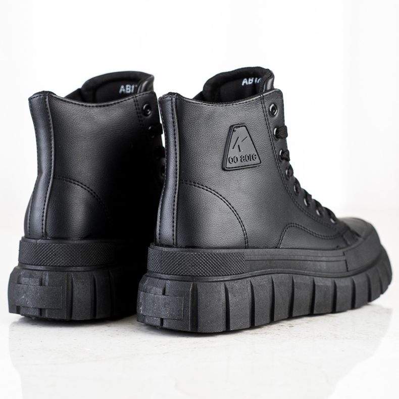 SHELOVET Baskets avec cuir écologique sur la plate-forme noir 1