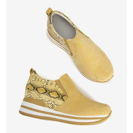 Baskets moutarde sur le compensé Infinitale jaune 3