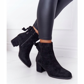 PJ1 Bottes chaudes noires pour femmes sur un talon Kayla 1