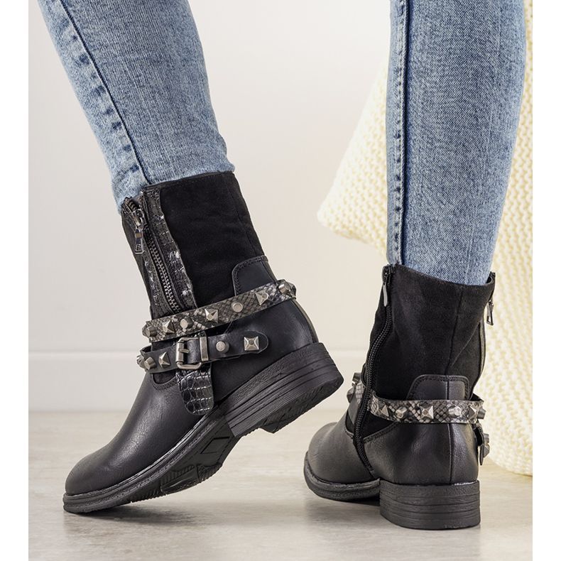 Boots noires avec bandeau clouté Elffie le noir 1