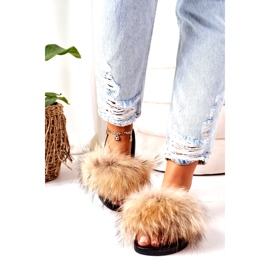 Chaussons avec fourrure naturelle Camel Elsa 747 brun 1