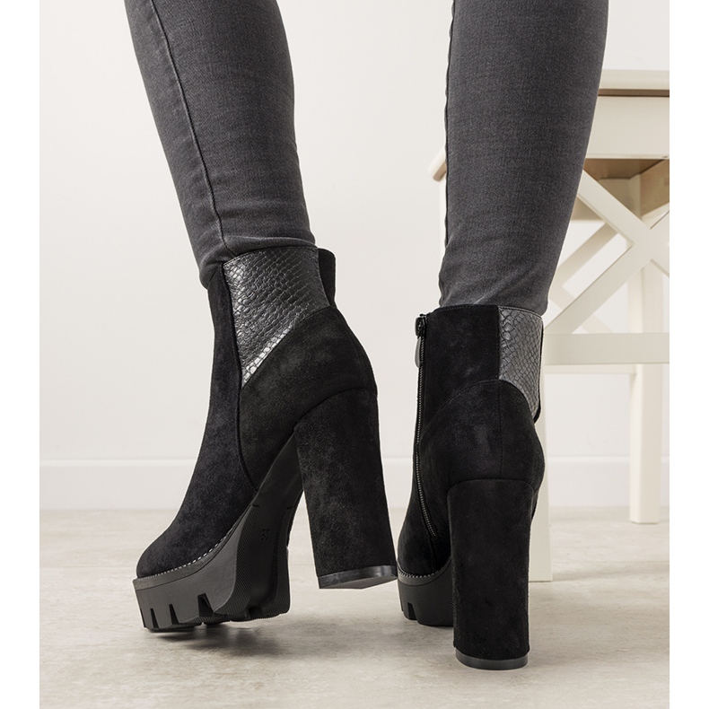 Boots femme noires sur semelle épaisse Idalina 1