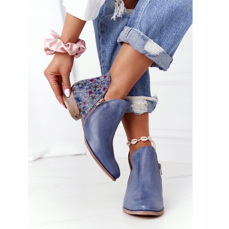 Bottines Maciejka En Cuir Bleu Marine Avec Fleurs 04091-64 1