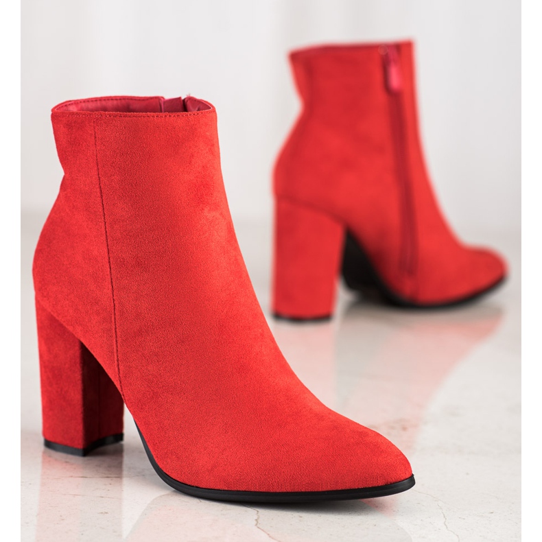 Bestelle Bottes rouges élégantes 1
