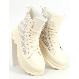 Beige AD-416 Baskets beiges 1