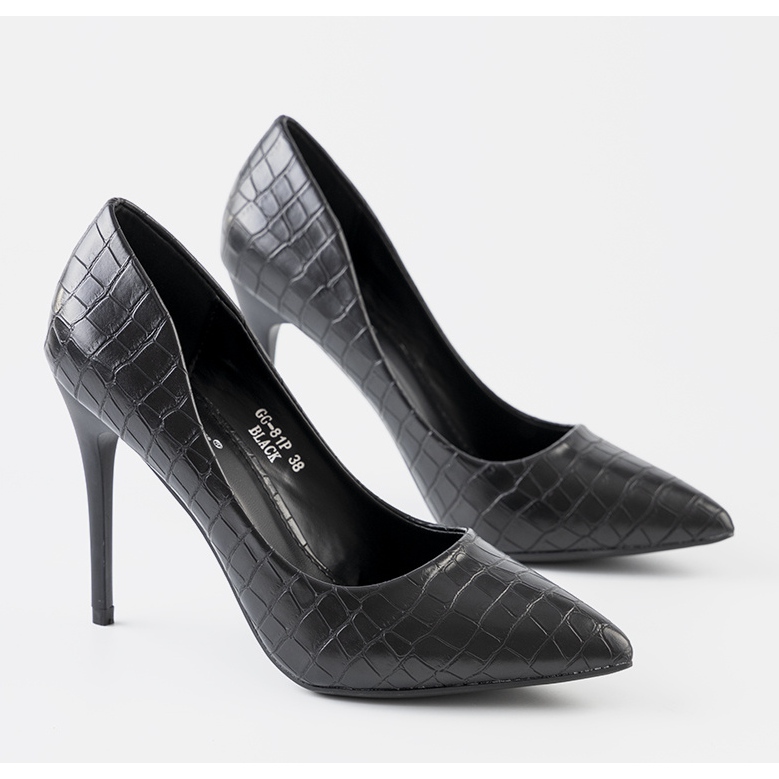 Escarpins en cuir de crocodile noir ébène 1