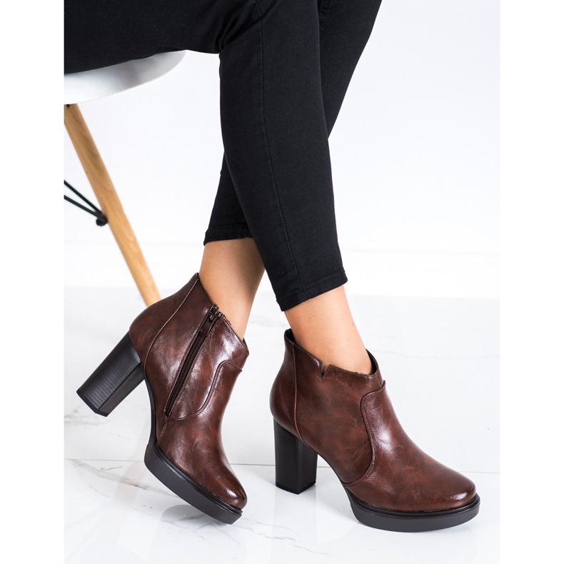 Sabatina Bottes basses sur la plate-forme brun 2 Sabatina Bottes basses sur la plate-forme brun 2