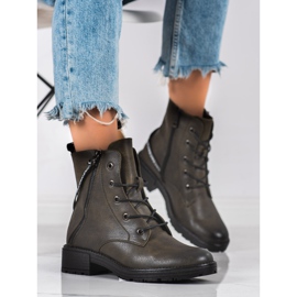 Bottes avec une ceinture Vinceza décorative vert 2
