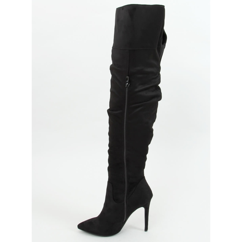 Surbottes noires sur une broche noire RF296 Black 1
