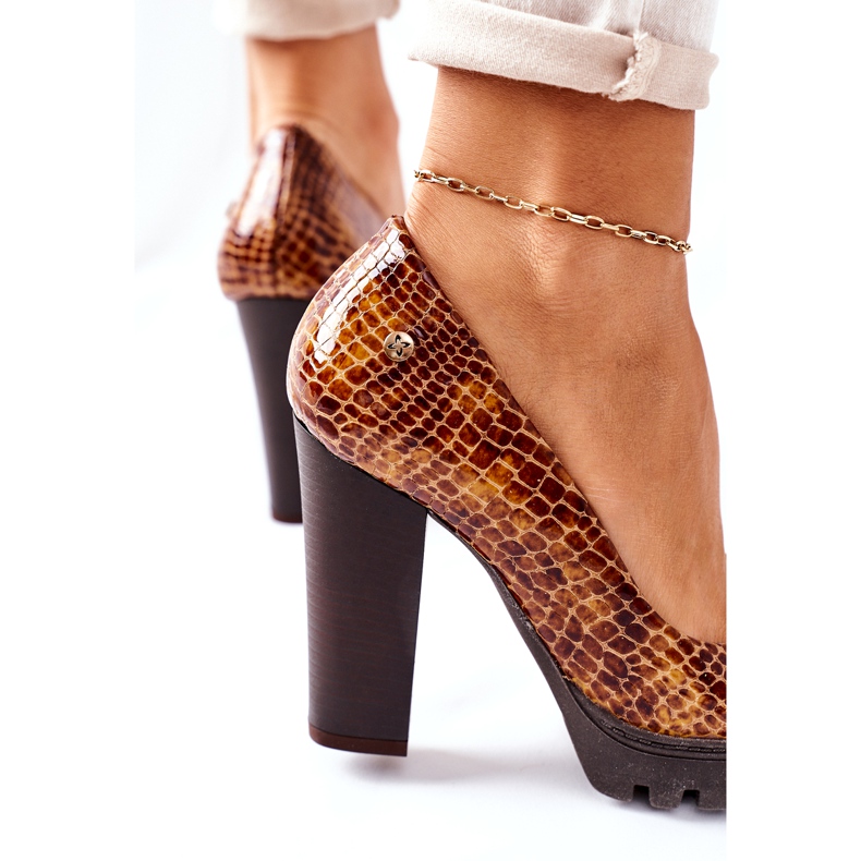 Escarpins En Cuir Sur Une Barre Maciejka 02629-50 Minerai Laqué brun 3