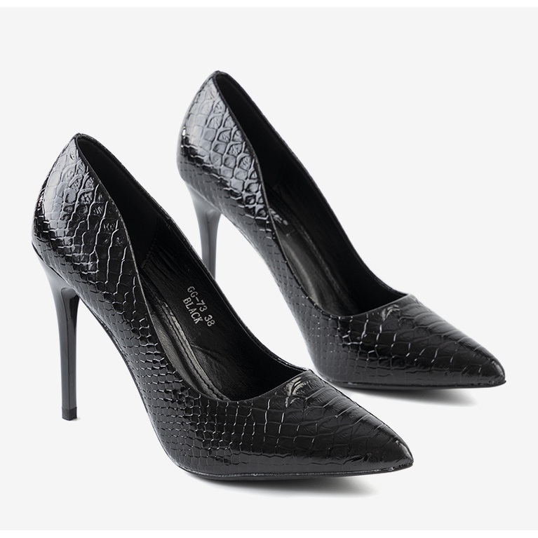 Les talons hauts noirs de Craigie 1