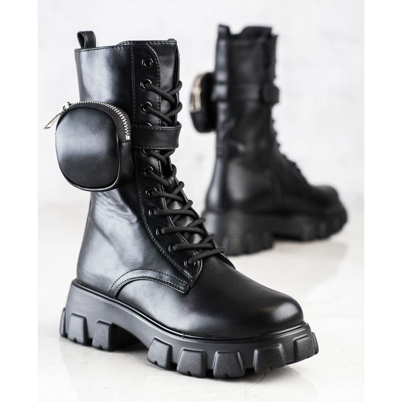 Bestelle Bottes à la mode avec une poche noir 1